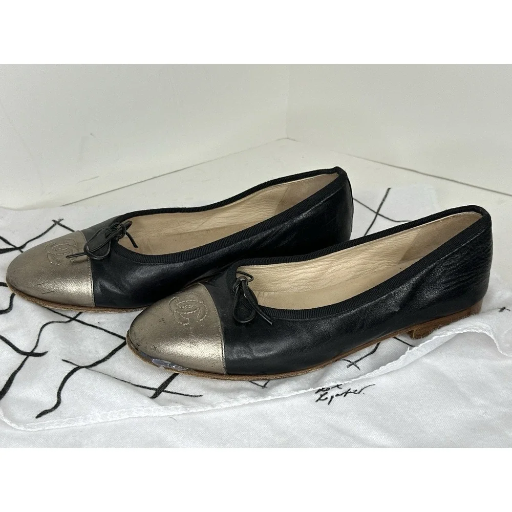 CHANEL Women's Leather Ballet‎ Flats W/Metallic Cap Toe, Black, Size 35.5/US 5
